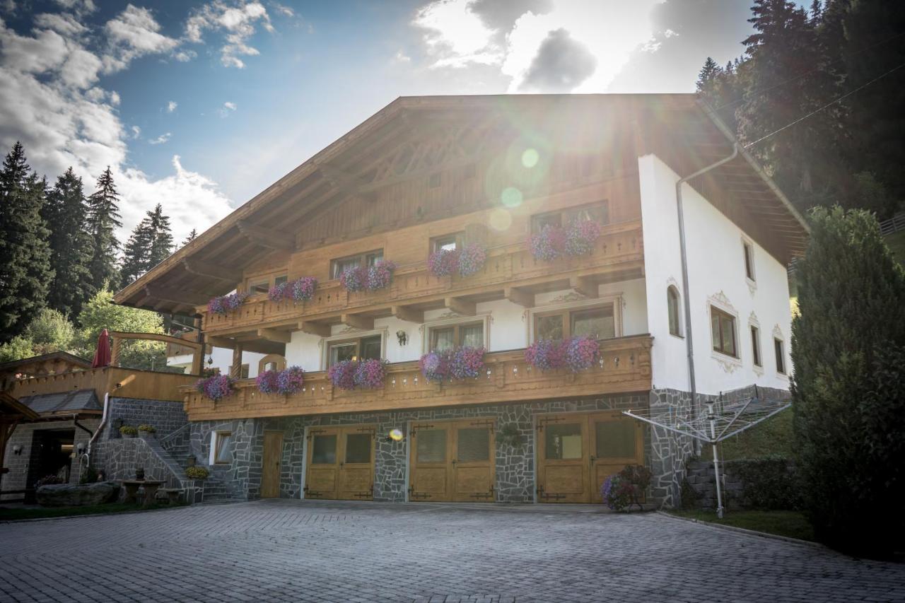 Landhaus Maria Neustift im Stubaital Extérieur photo