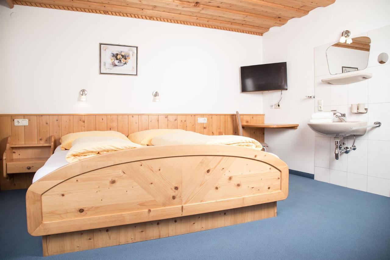 Landhaus Maria Neustift im Stubaital Extérieur photo
