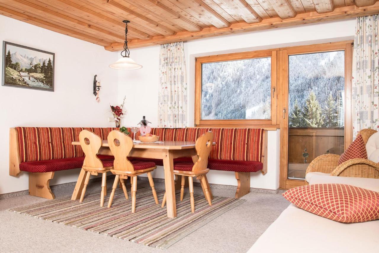 Landhaus Maria Neustift im Stubaital Extérieur photo